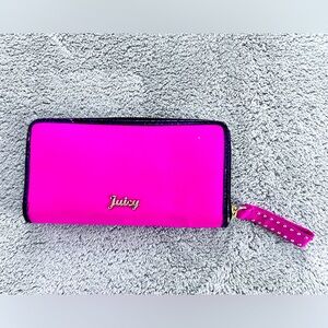 Juicy couture wallet